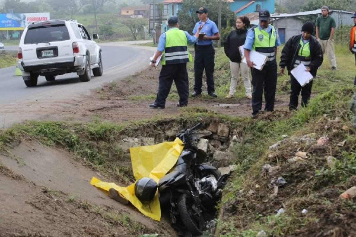 Muere motoclista en accidente de tránsito en carretera al sur