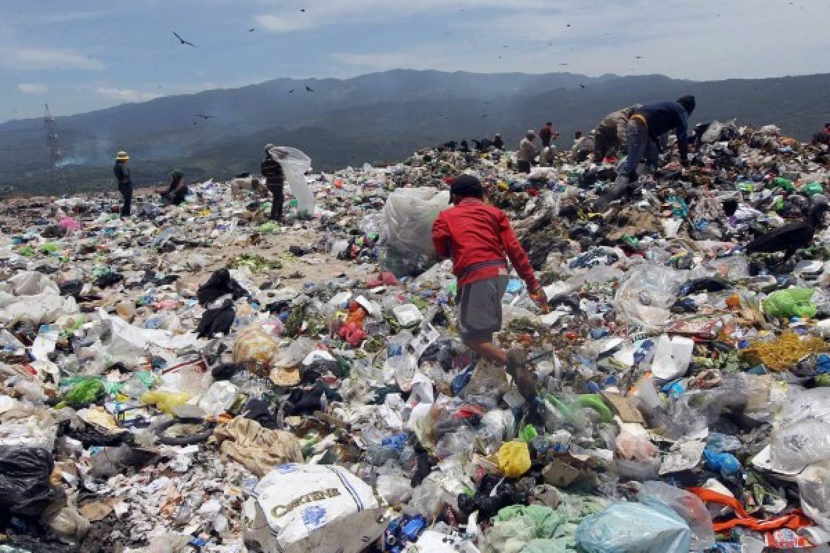 Honduras: El cruel mundo de los niños pepenadores en la capital