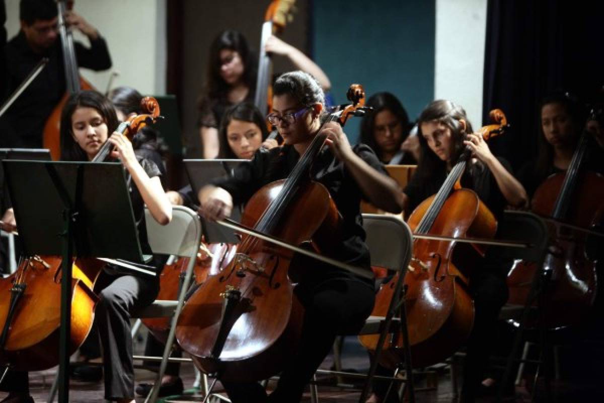 Escuela Nacional de Música celebra su 61 aniversario