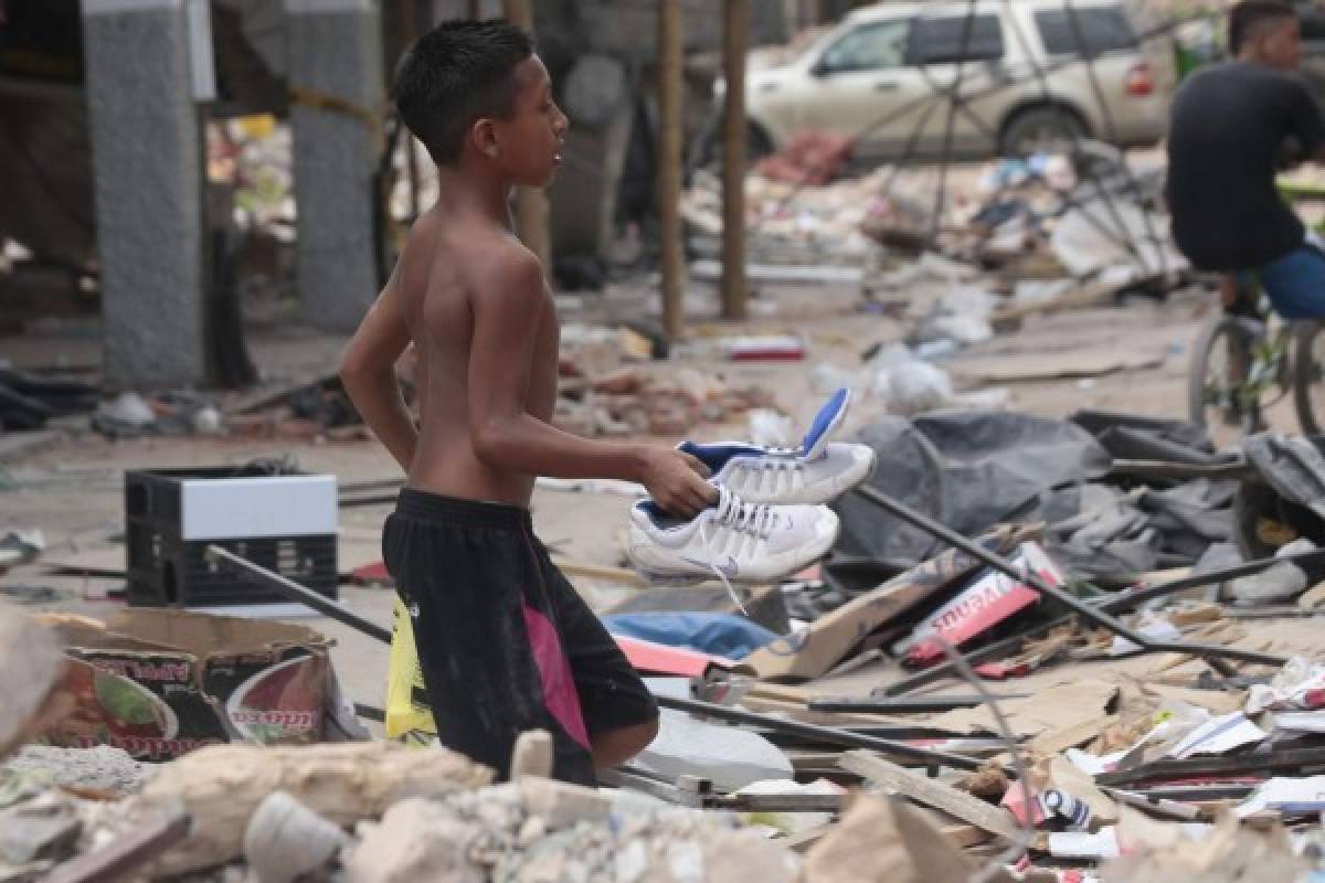 Ecuador anuncia drásticas medidas para paliar crisis tras el sismo