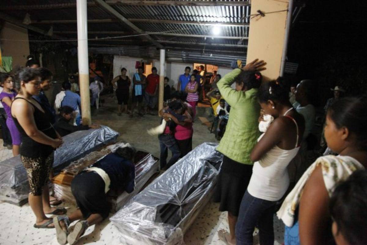 Honduras: Dolor y repudio en funeral de menores asesinados