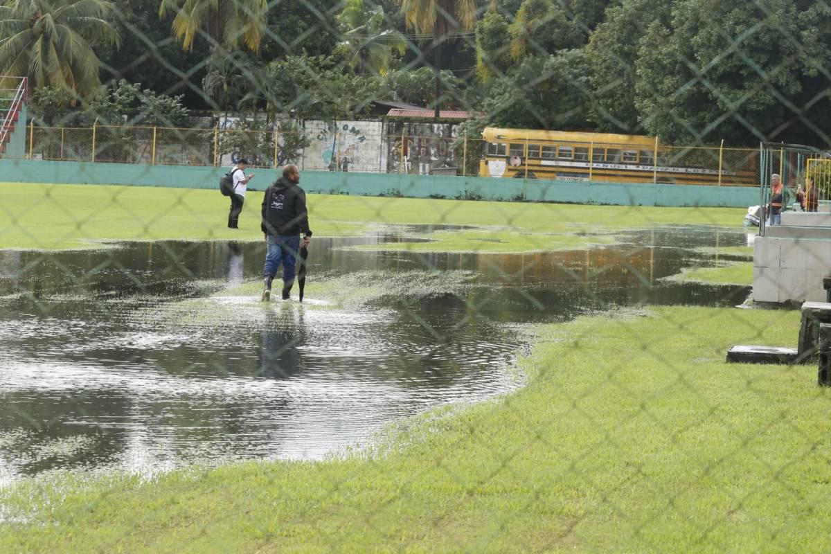 Inundado se encuentra estadio Rubén Deras de Choloma previo a final de Liga de Ascenso