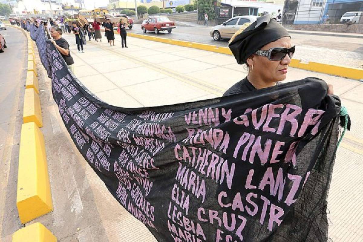 Protesta contra femicidios en Tegucigalpa