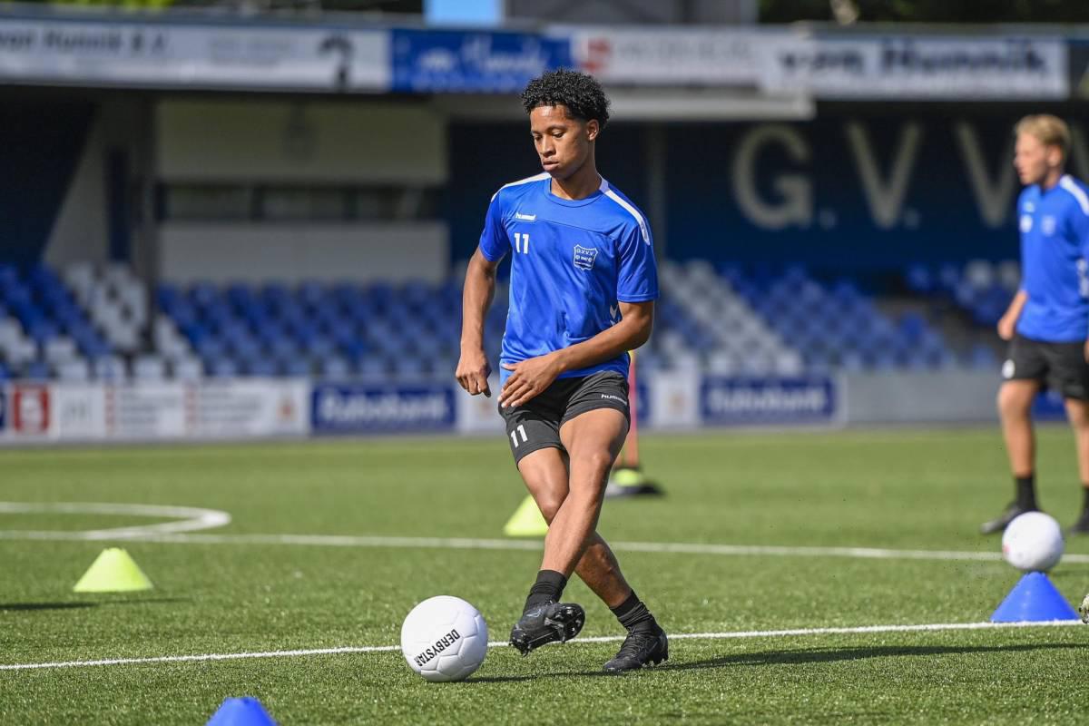 Futbolistas hondureños que se forman en grandes equipos que se les debe seguir la pista