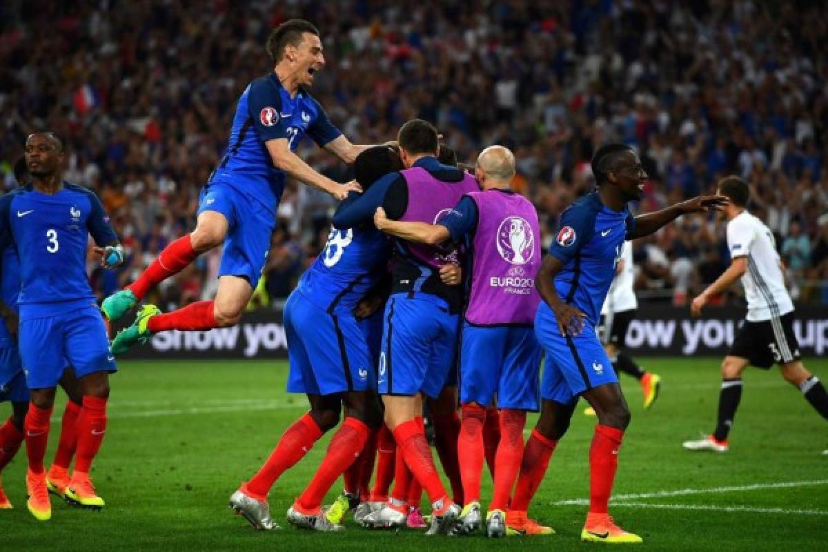 Francia gana la semifinal a Alemania con doblete de Griezmann (2-0)