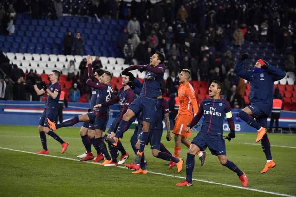 PSG derrota al Marsella por 3-0, pero Neymar acaba lesionado