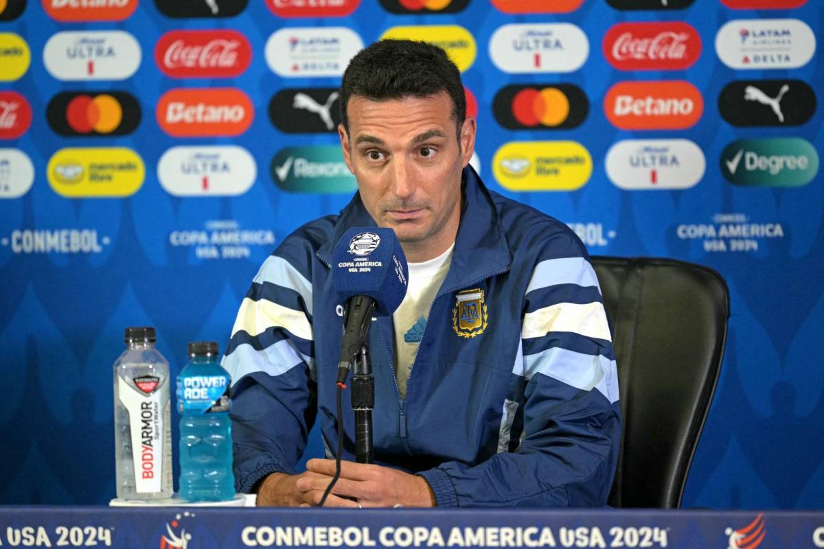 Argentina's coach Lionel Scaloni attends a press conference one day before the Conmebol 2024 Copa America tournament quarter final football match between Argentina and Ecuador at NRG stadium in Houston, Texas on July 3, 2024. (Photo by JUAN MABROMATA / AFP)