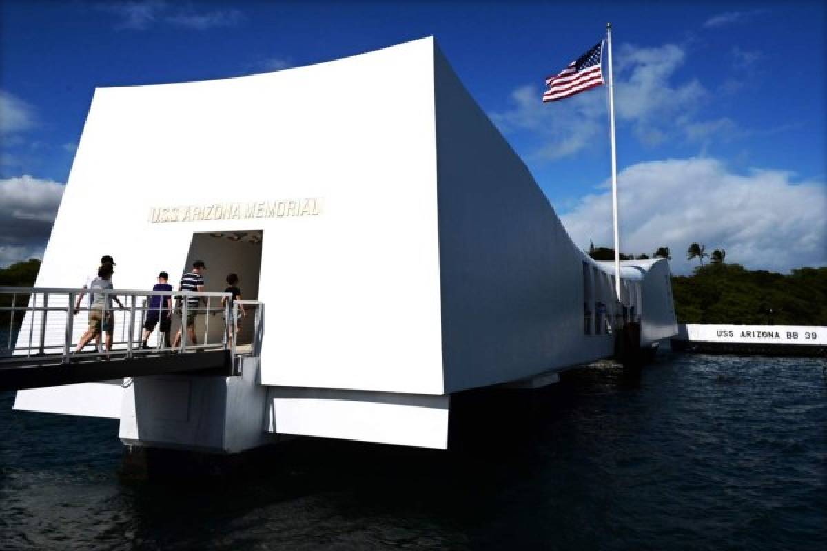 Primer ministro japonés llega a Hawái para visita histórica a Pearl Harbor