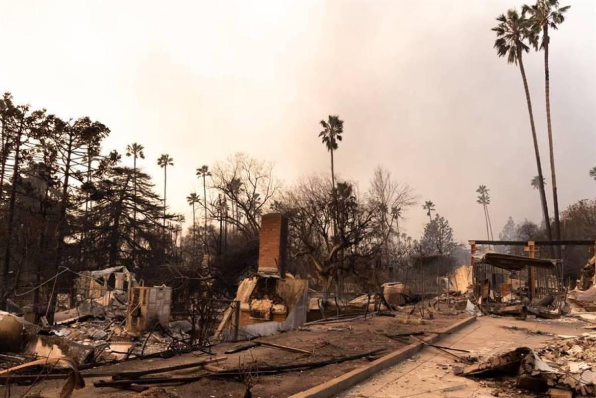 Así era la mansión de Carlos Vela que perdió debido a incendios en Los Ángeles