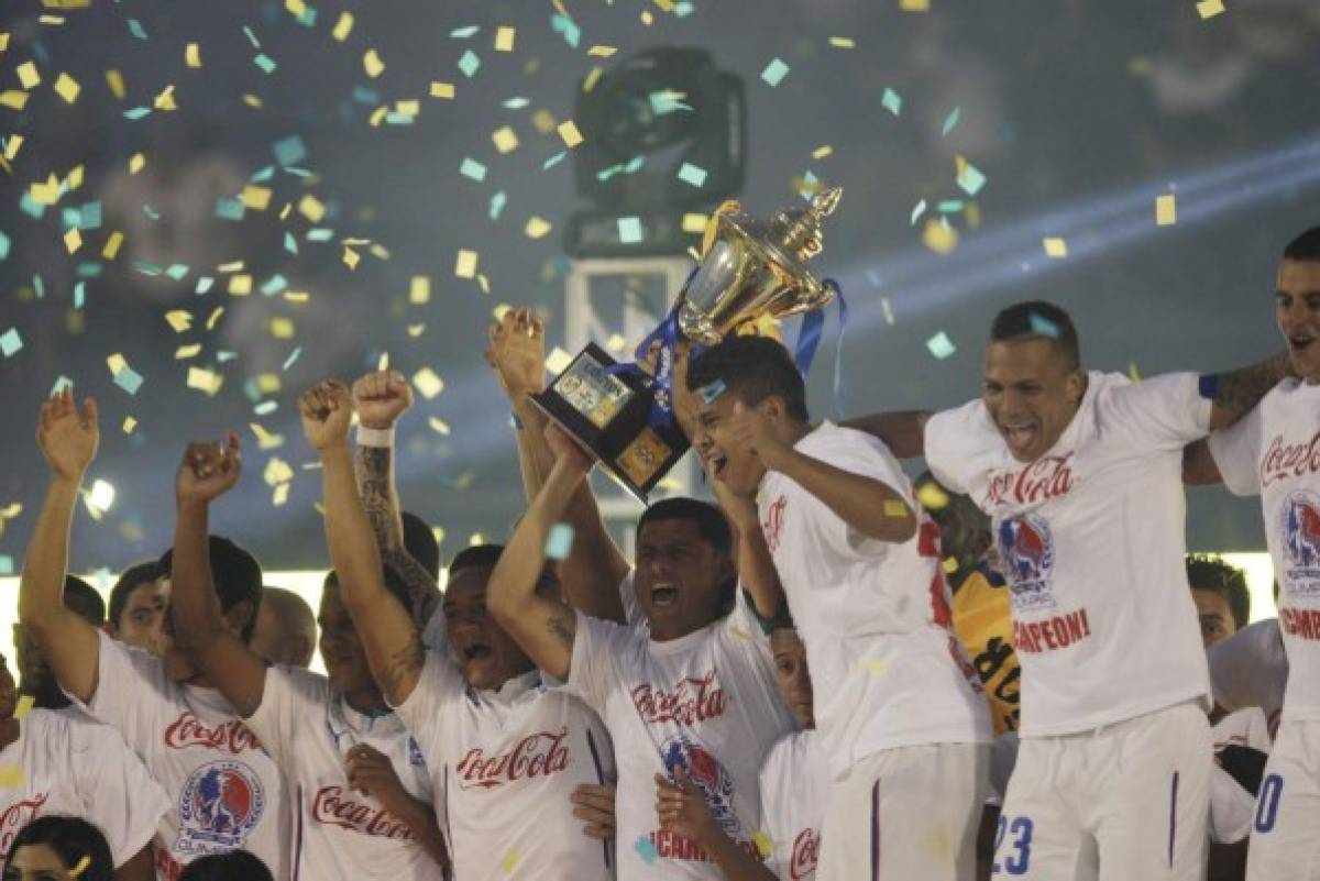 CelebraciÃ3n del Olimpia al ganar la copa 29 al vencer al Motagua.