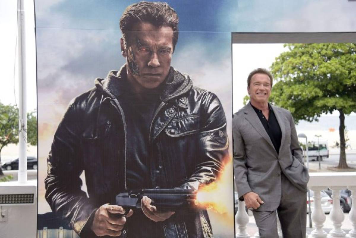 El actor, que incursionó en la política con gran polémica, mencionó que aún sigue cobrando regalías por la cinta Terminator.