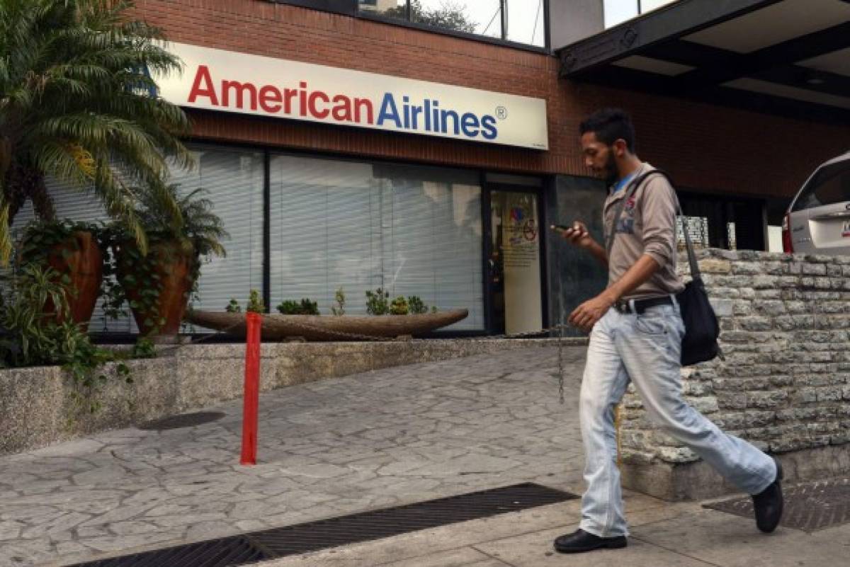 American reduce vuelos a Venezuela por deuda