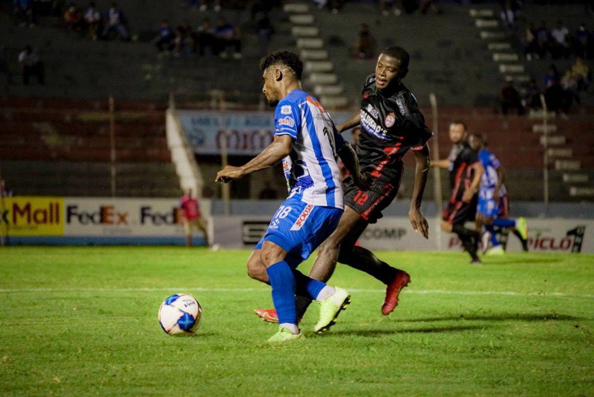 Marco Tulio Vega da el triunfo a Real Sociedad frente a Victoria