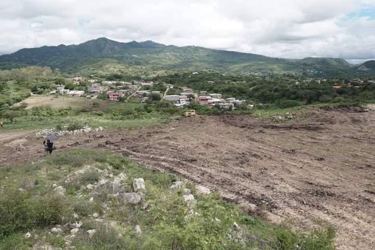 En once meses estarán listas las casas de los damnificados