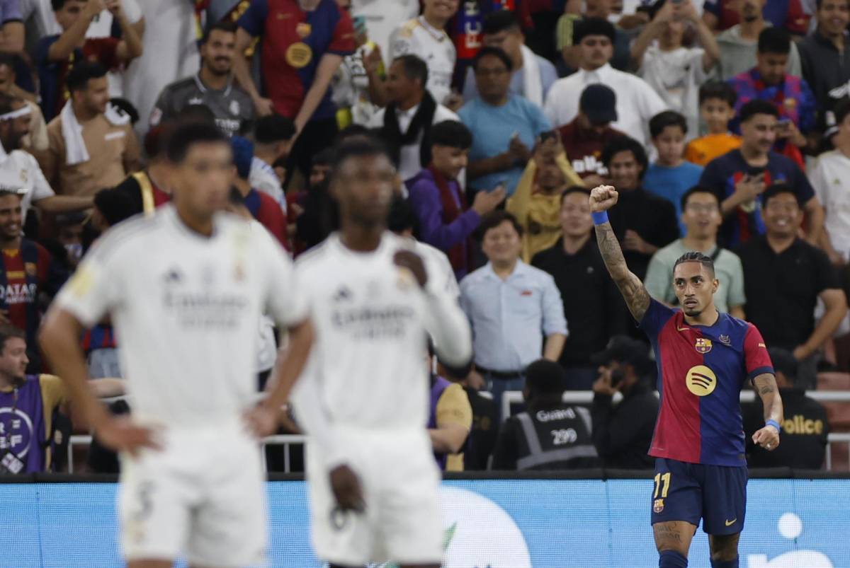 Las tristes imágenes de Real Madrid tras ser goleado por el Barcelona en final de Supercopa