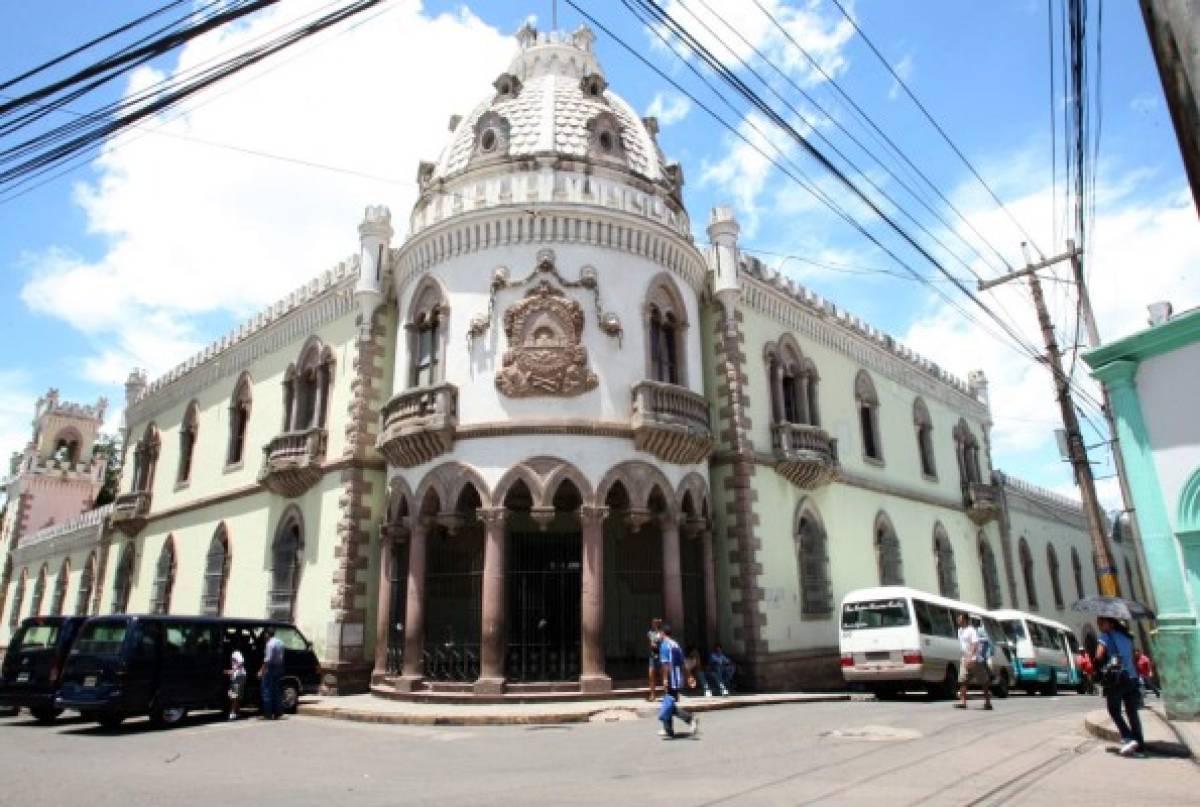 Tegucigalpa, una joya entre cerros de plata