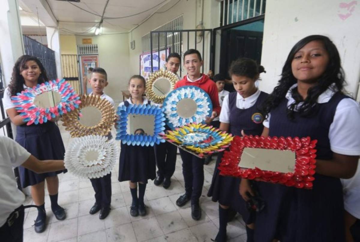 Niños comprometidos con concurso escolar ambiental