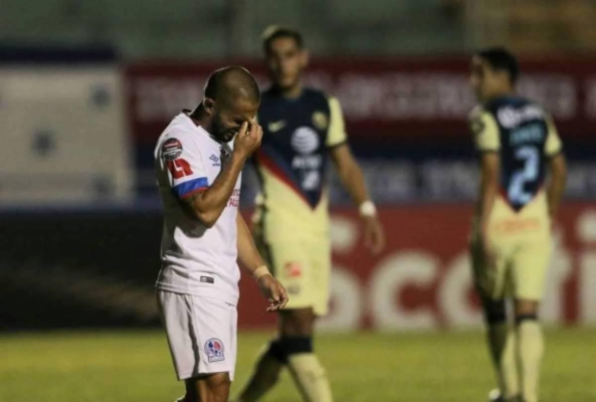 Pedro Troglio y sus fiascos de fichajes en sus años al frente del Olimpia