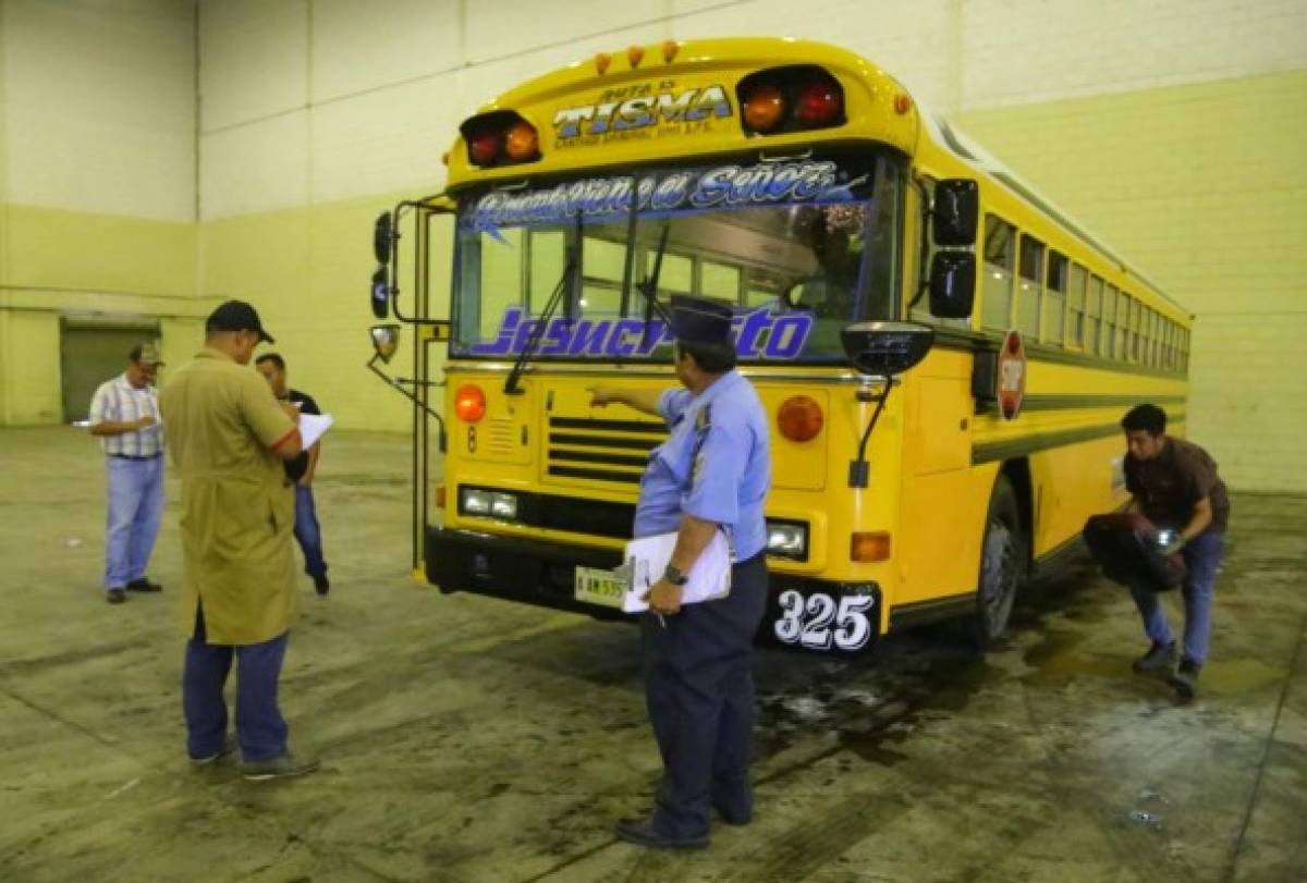 Honduras: Certifican 3,628 buses para movilizar veraneantes