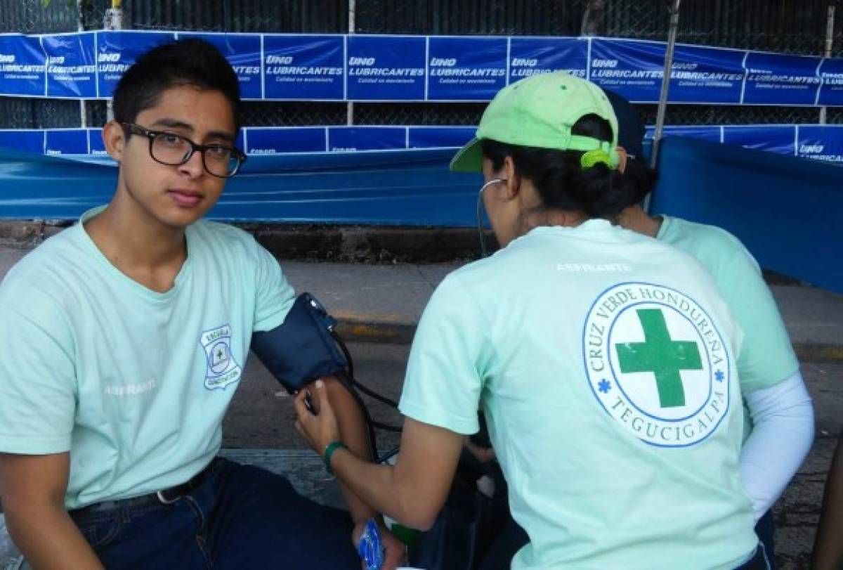 Seguridad y asistencia médica en la Cuarta Vuelta Ciclista   