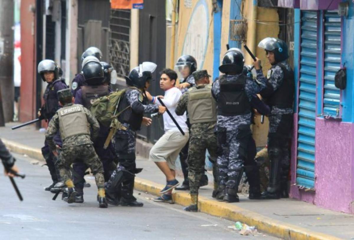 Policía y Liga Nacional de Honduras no dan soluciones contundentes a crisis de barras. Foto El Heraldo