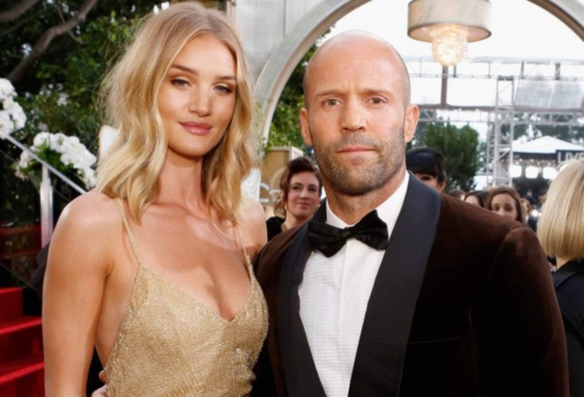 Jason Statham y Rosie Huntington se convierten en padres