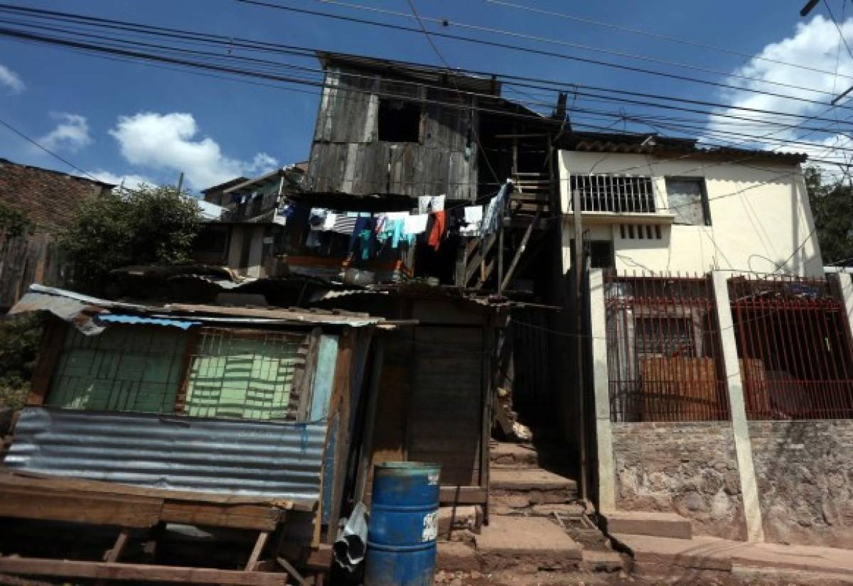 Unas 425,000 personas residentes en la capital alquilan vivienda