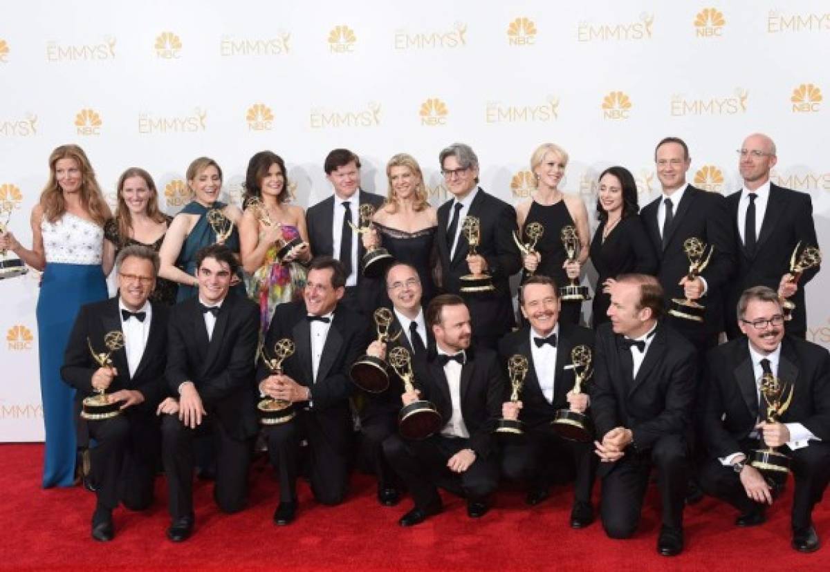 'Breaking Bad' y 'Modern Family' triunfan en los Emmy