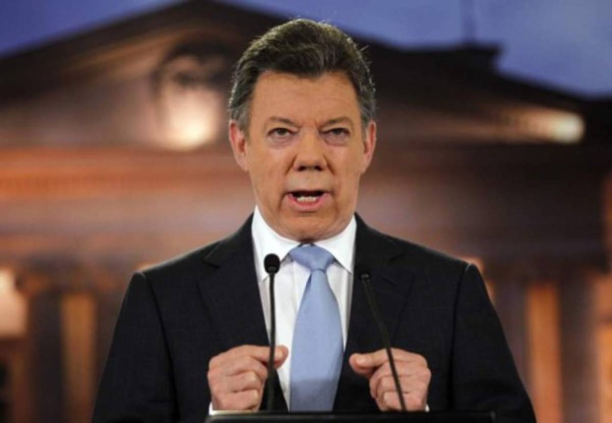 Presidente Juan Manuel Santos celebra 'duro golpe' contra guerrilla en Colombia