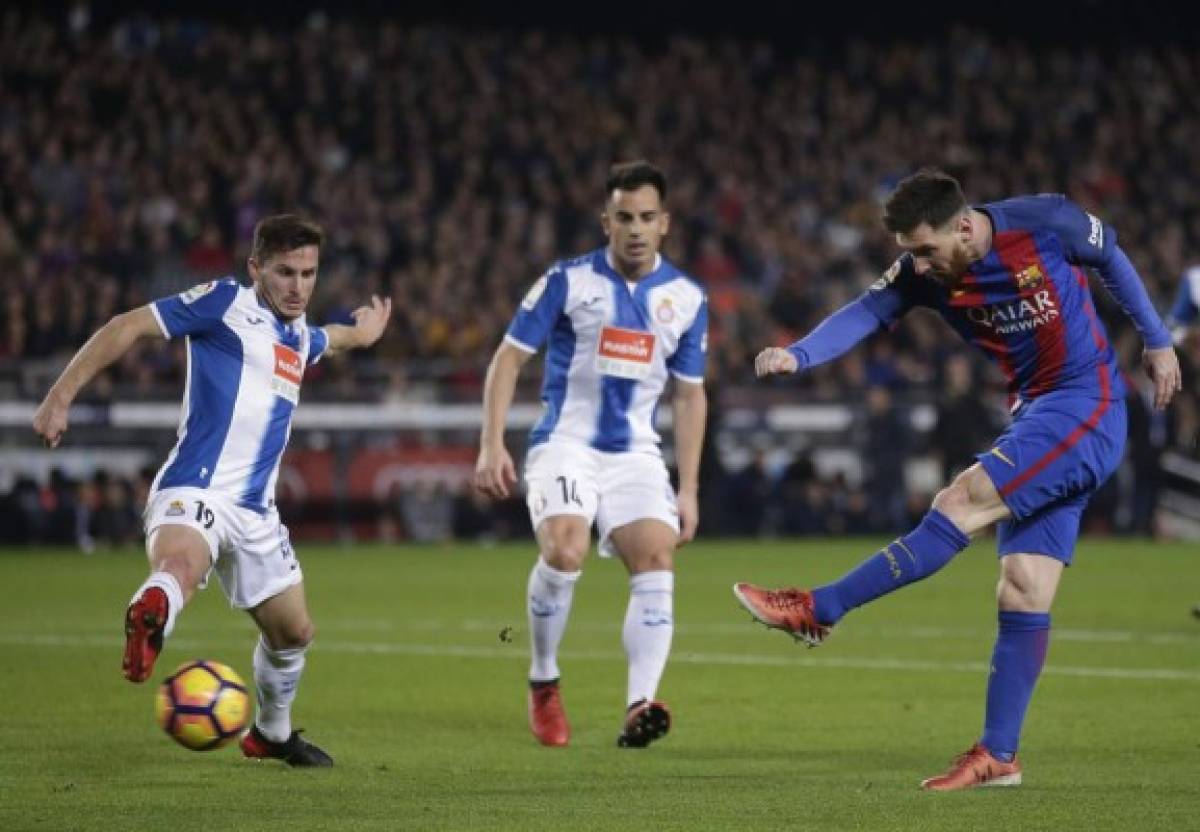 Messi derrocha su magia en goleada 4-1 del Barcelona al Espanyol