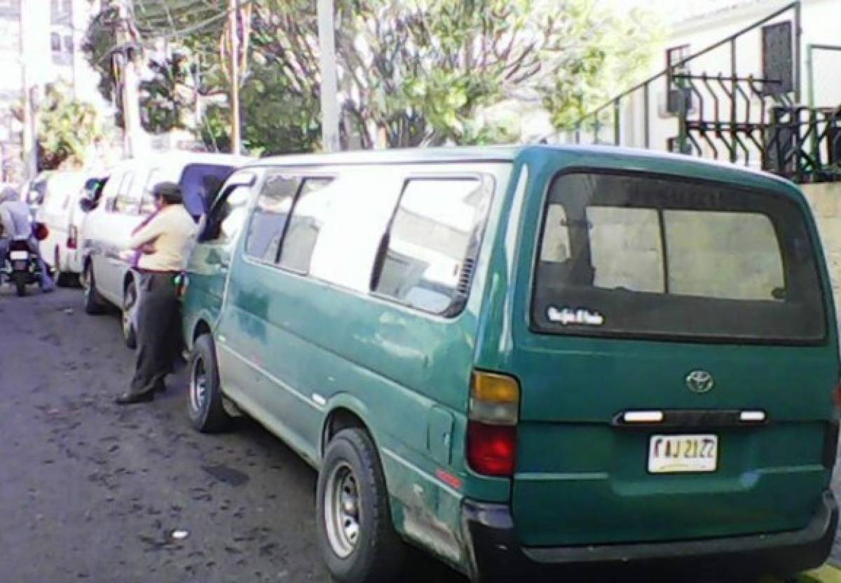 Honduras: Transporte público paraliza labores en todo el país