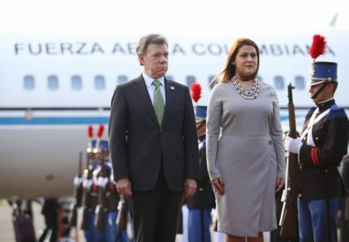 Presidente colombiano Juan Manuel Santos llega a Honduras