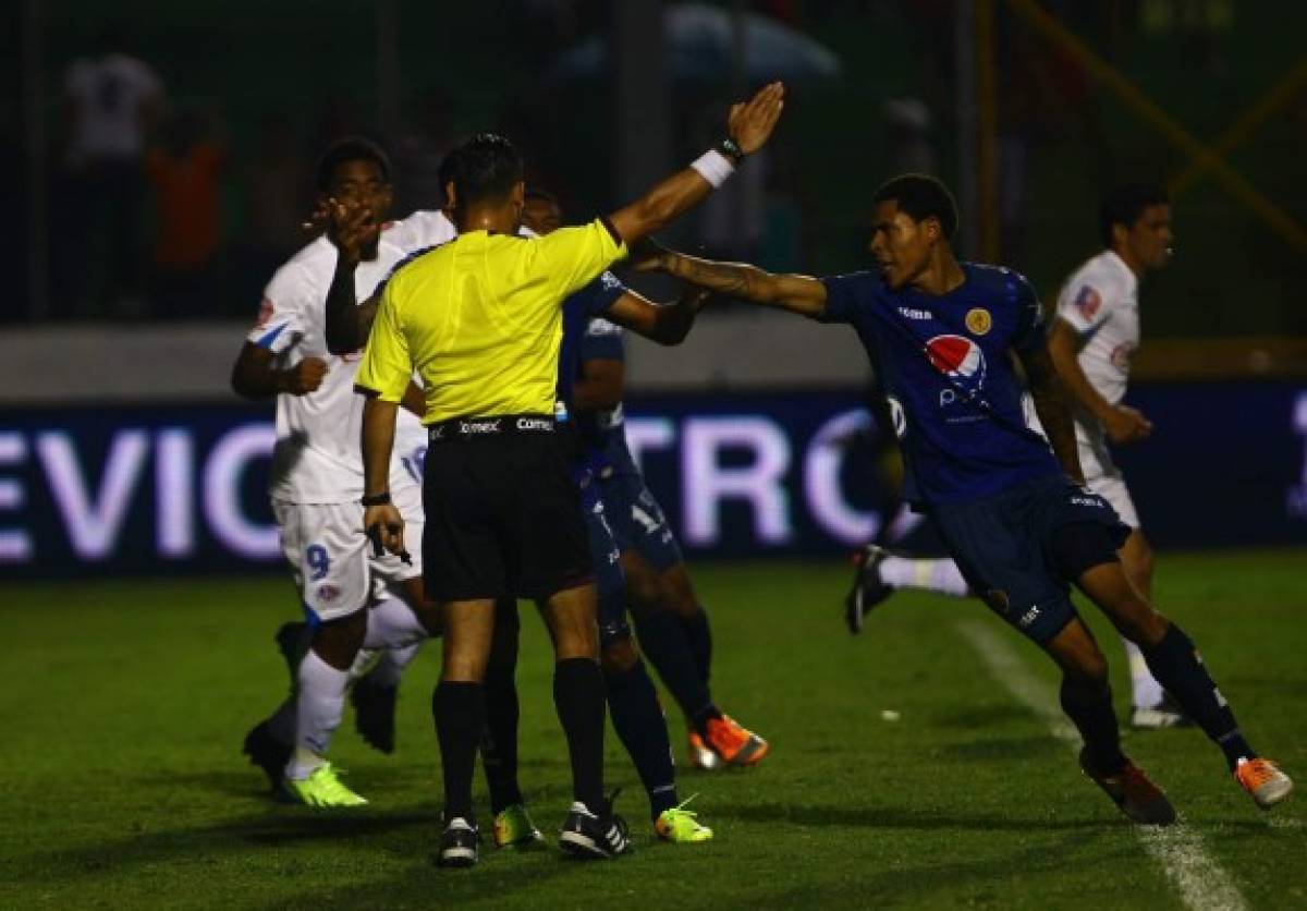 JM Clasico capitalino entre Olimpia Vs Motagua 23 Marz 2014