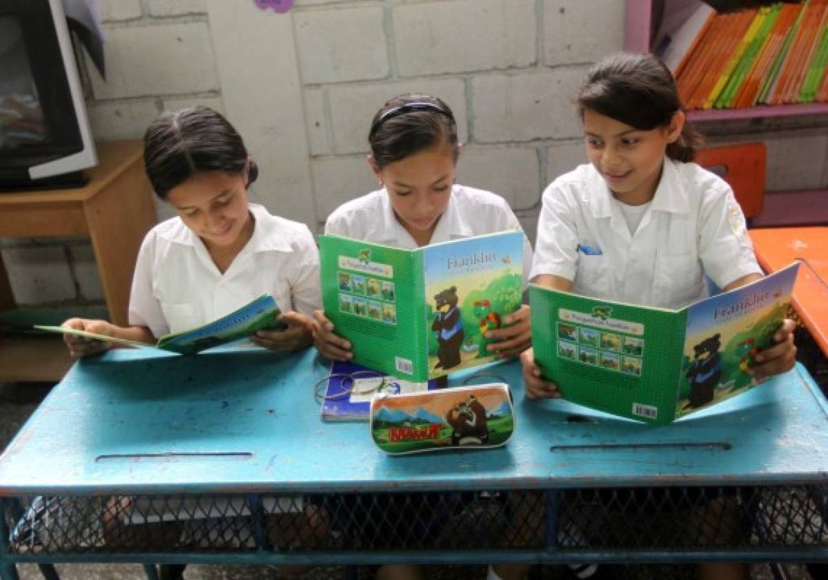 Urge promoción y motivación hacia la lectura en el Distrito Central