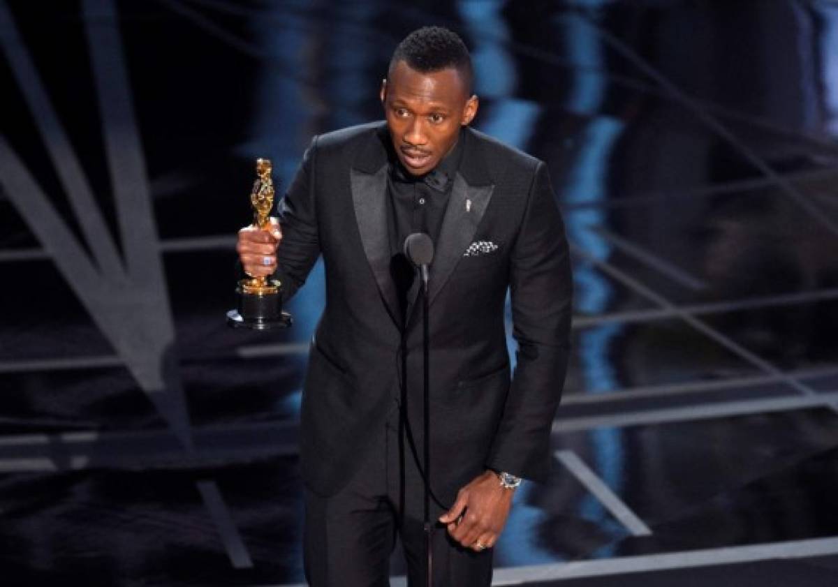 Moonlight se lleva la primera estatuilla en los Oscar 2017