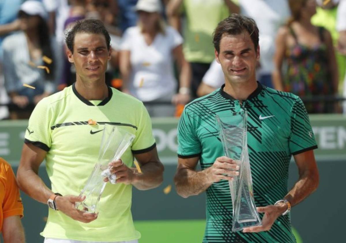 Roger Federer doblega a Rafael Nadal otra vez y se corona en Miami