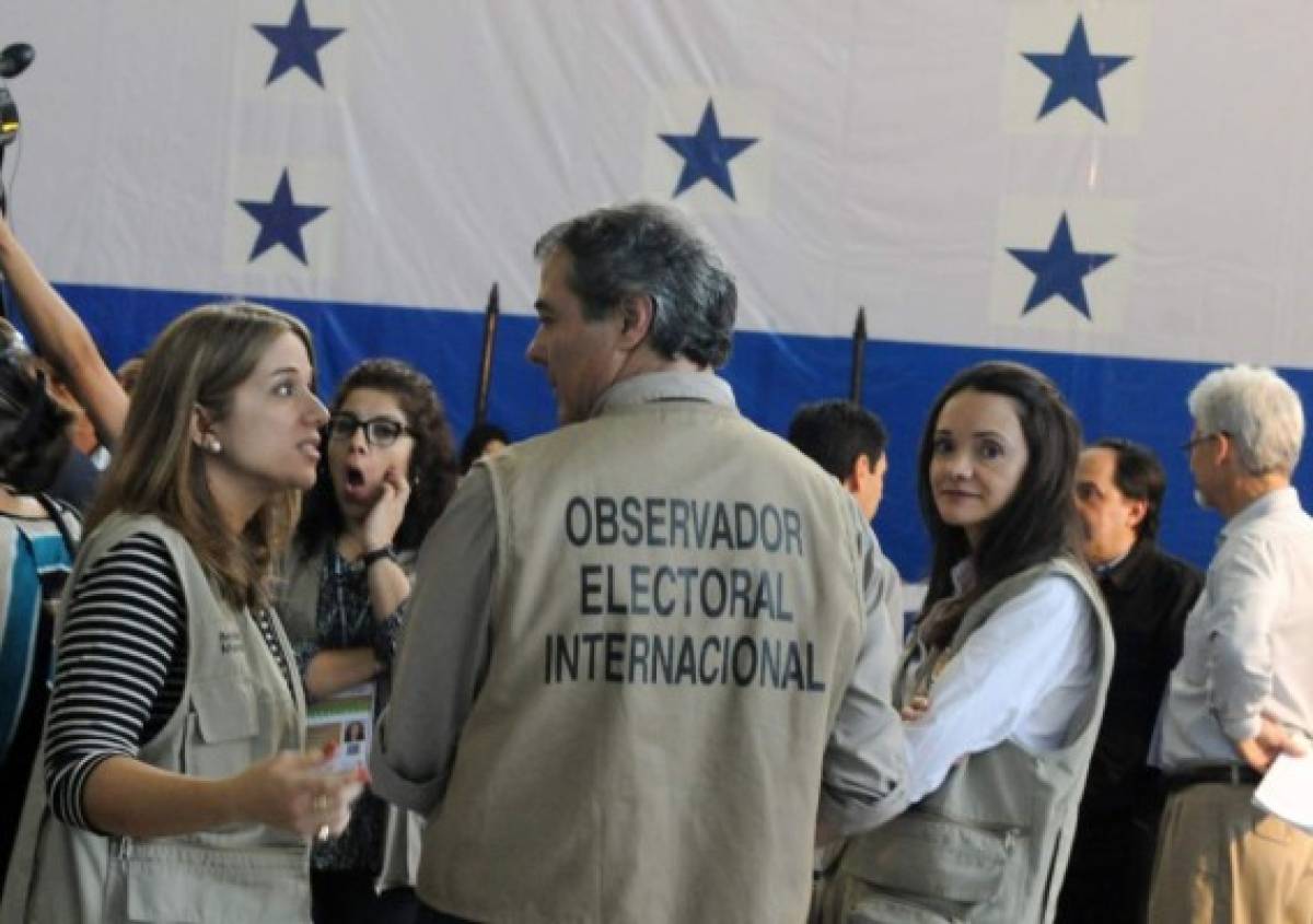 Observadores 'son los ojos del mundo en el país' durante las elecciones