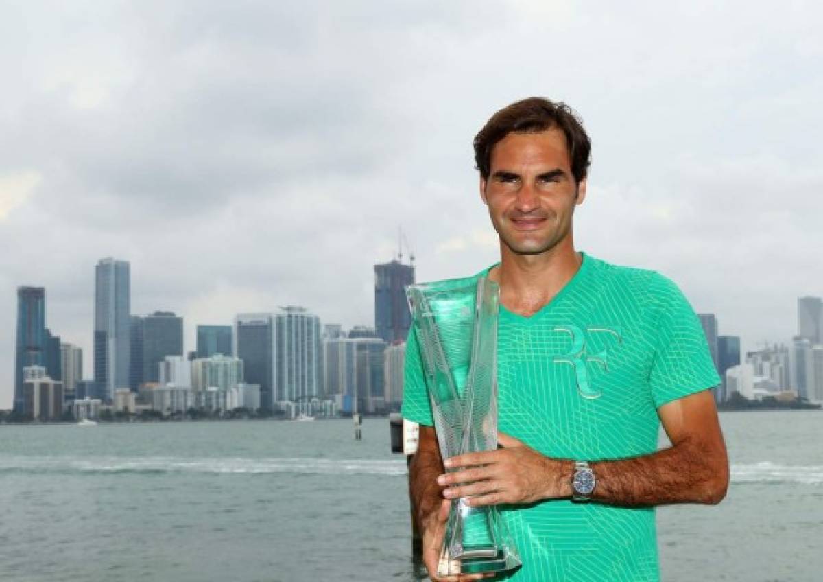 Federer y Nadal suben dos puestos en ránking ATP tras su final en Miami  