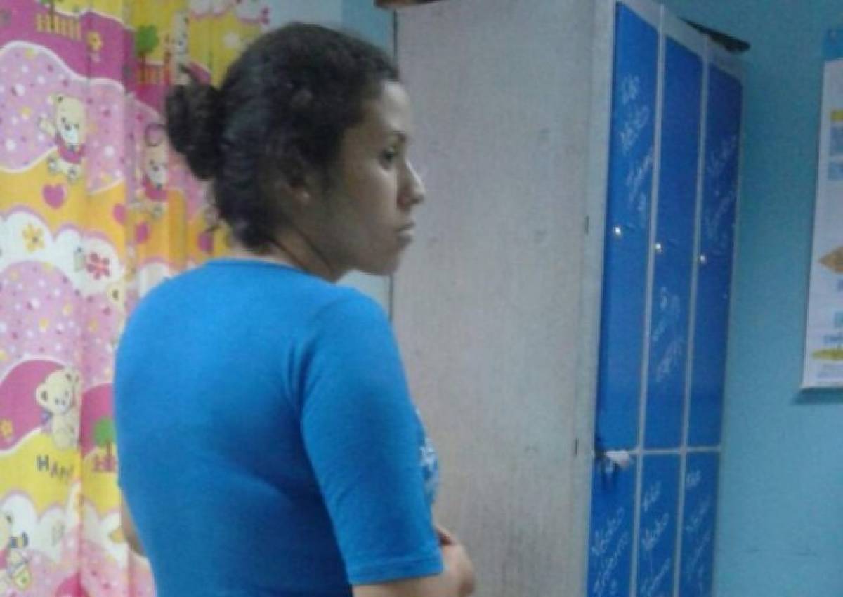 Honduras: Mujer arroja a su bebé recién nacido a la letrina en Danlí  