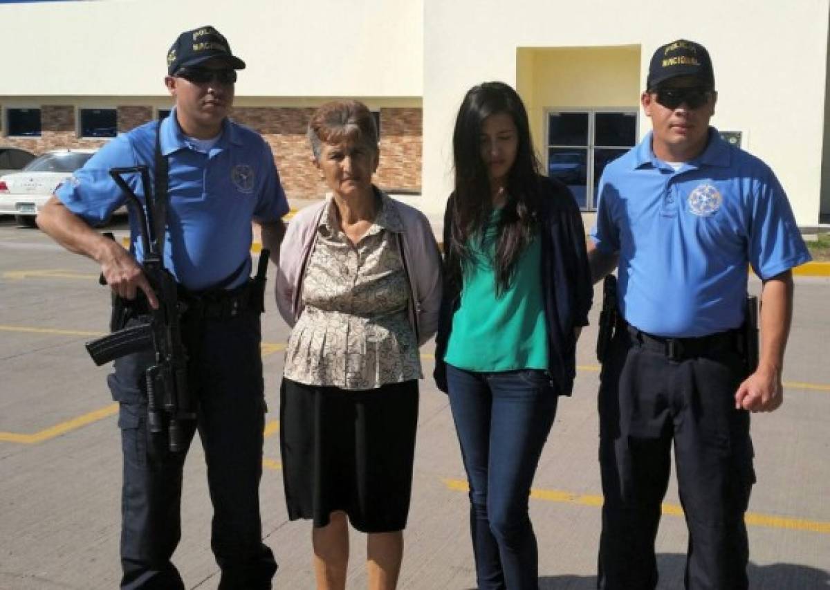 Honduras: Detienen a sexagenaria y su hija cuando iban a tramitar la visa americana