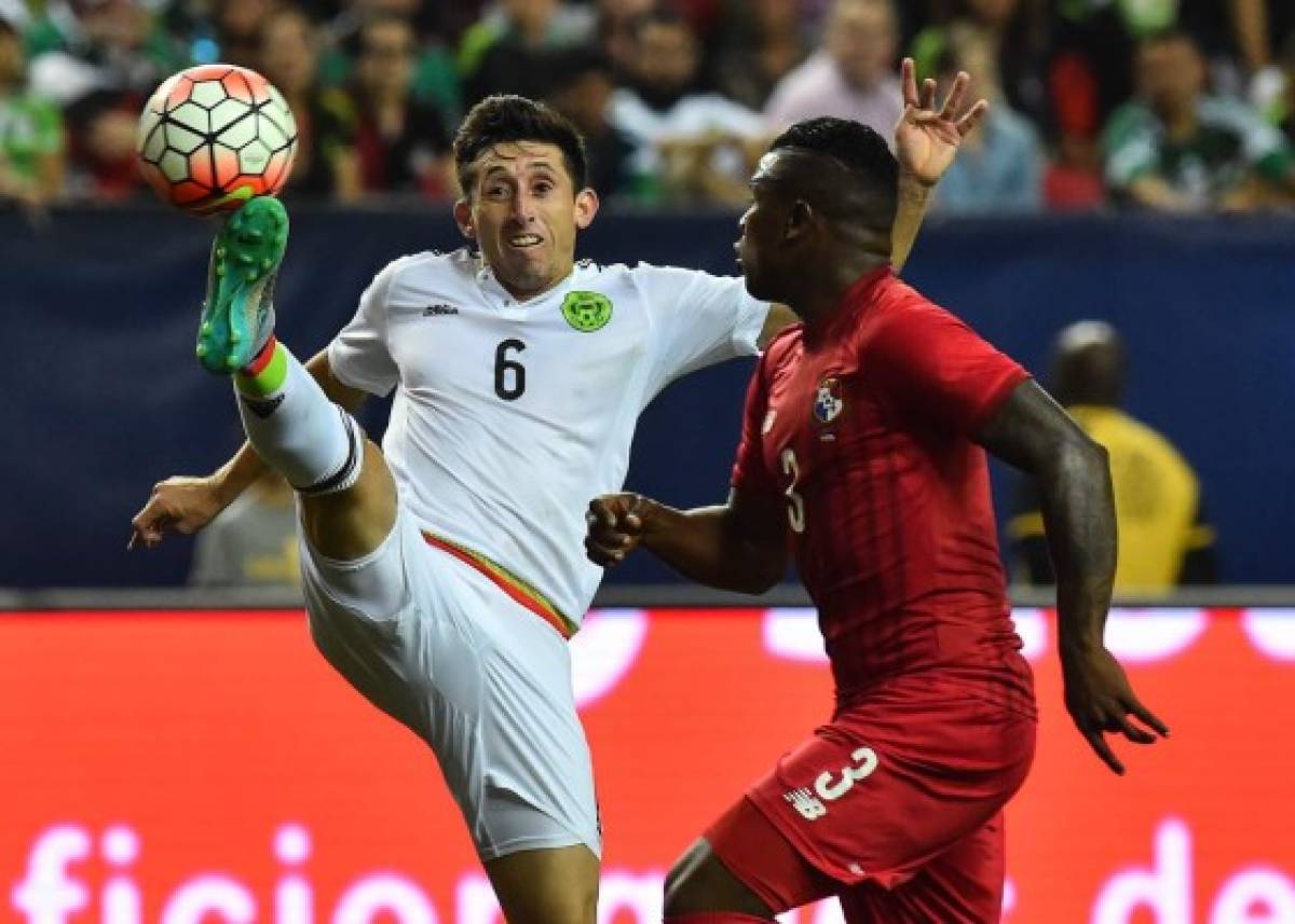 Árbitro Marc Geiger mete a México a la final