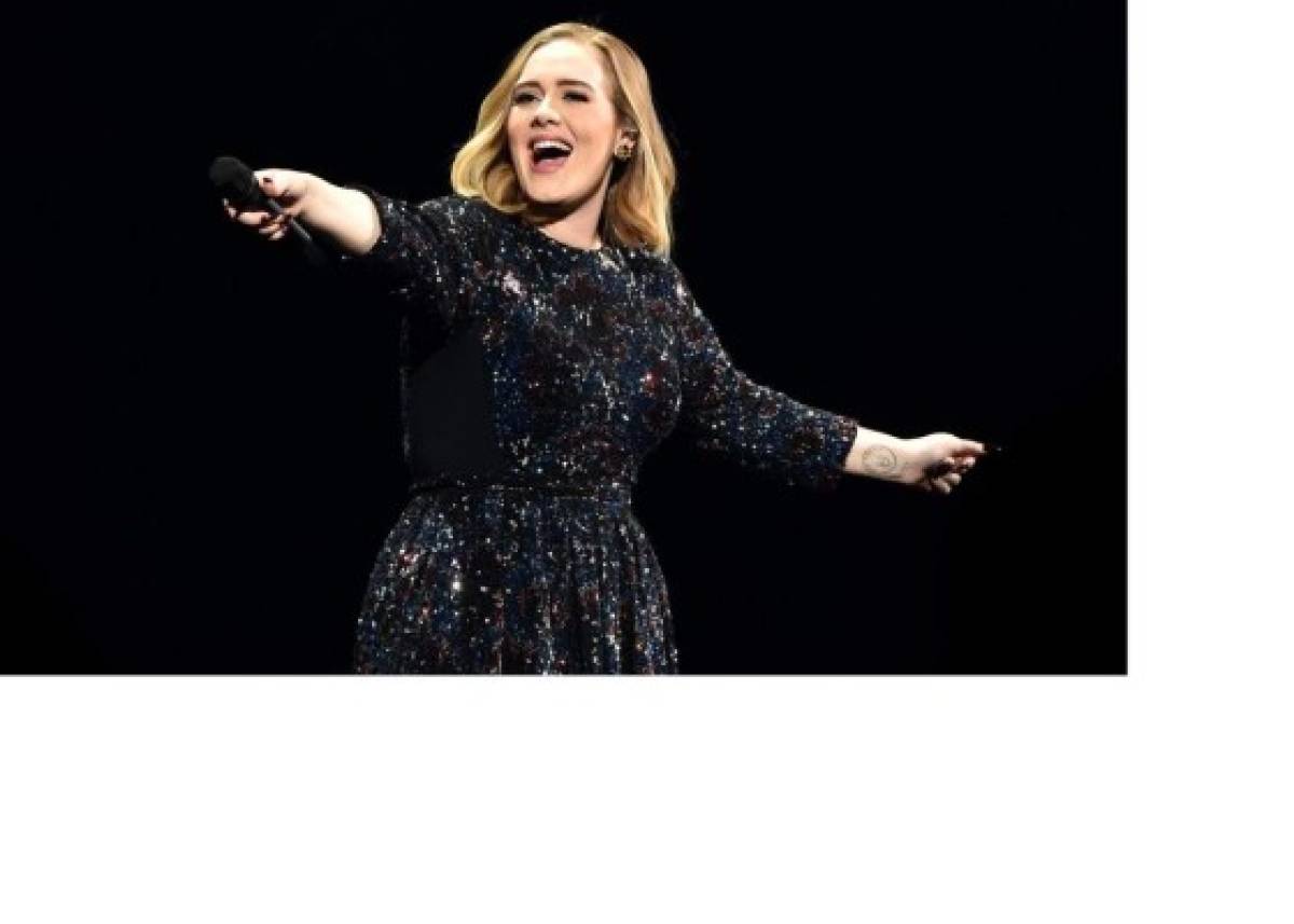 adele cumple 32 años con una vida destinada al éxito