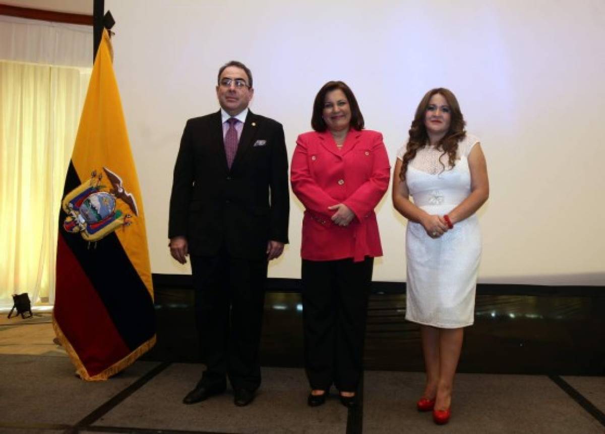 Aniversario de independencia de Ecuador