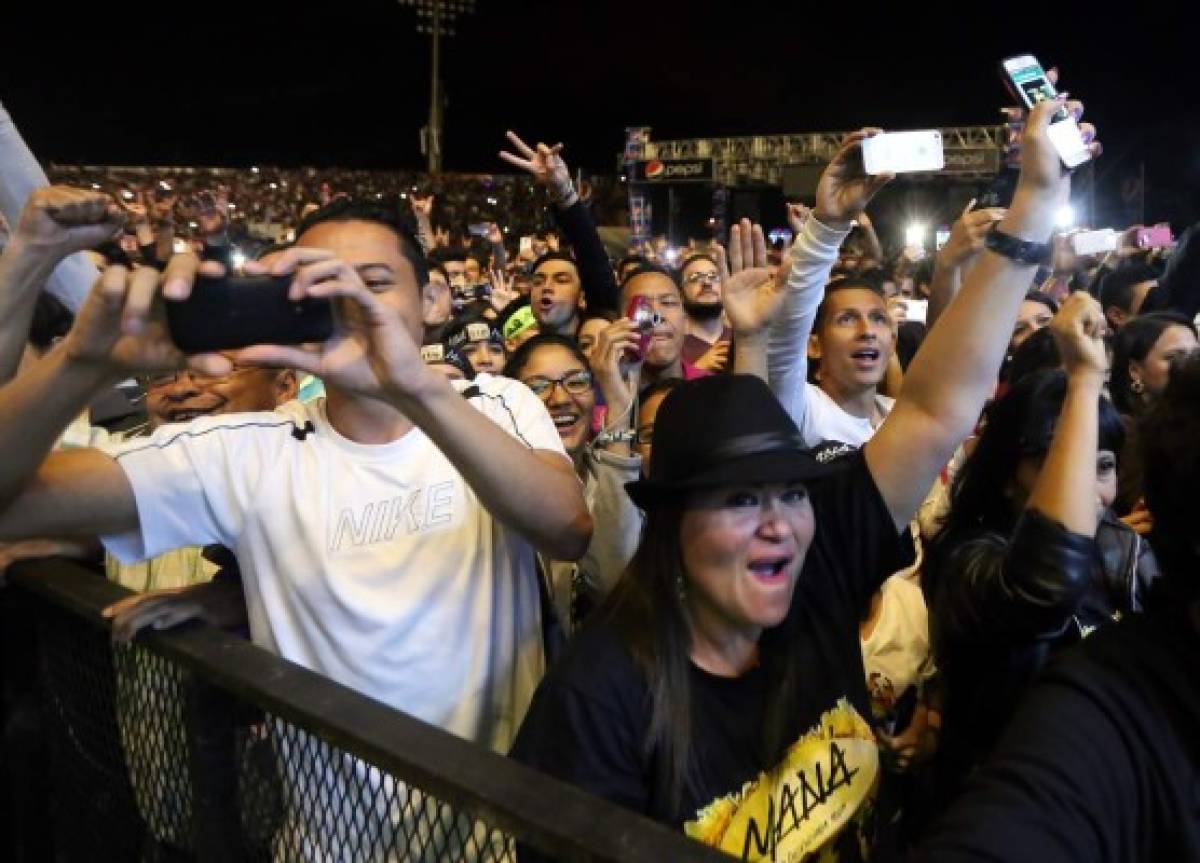 Maná cantó con el corazón en Honduras