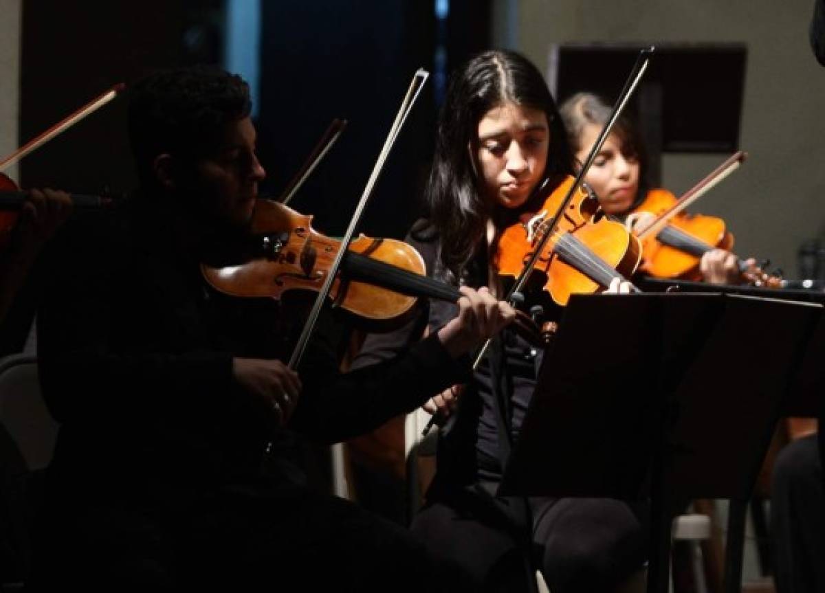 Escuela Nacional de Música celebra su 61 aniversario