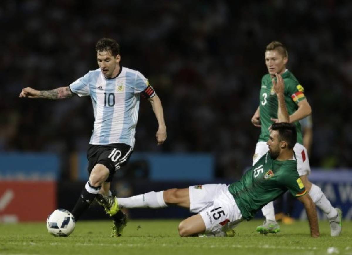 Con un magistral Messi, Argentina vence 2-0 a Bolivia