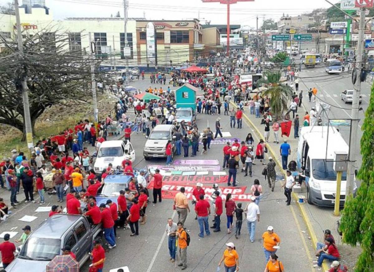 La marcha de los trabajadores hondureños en fotos