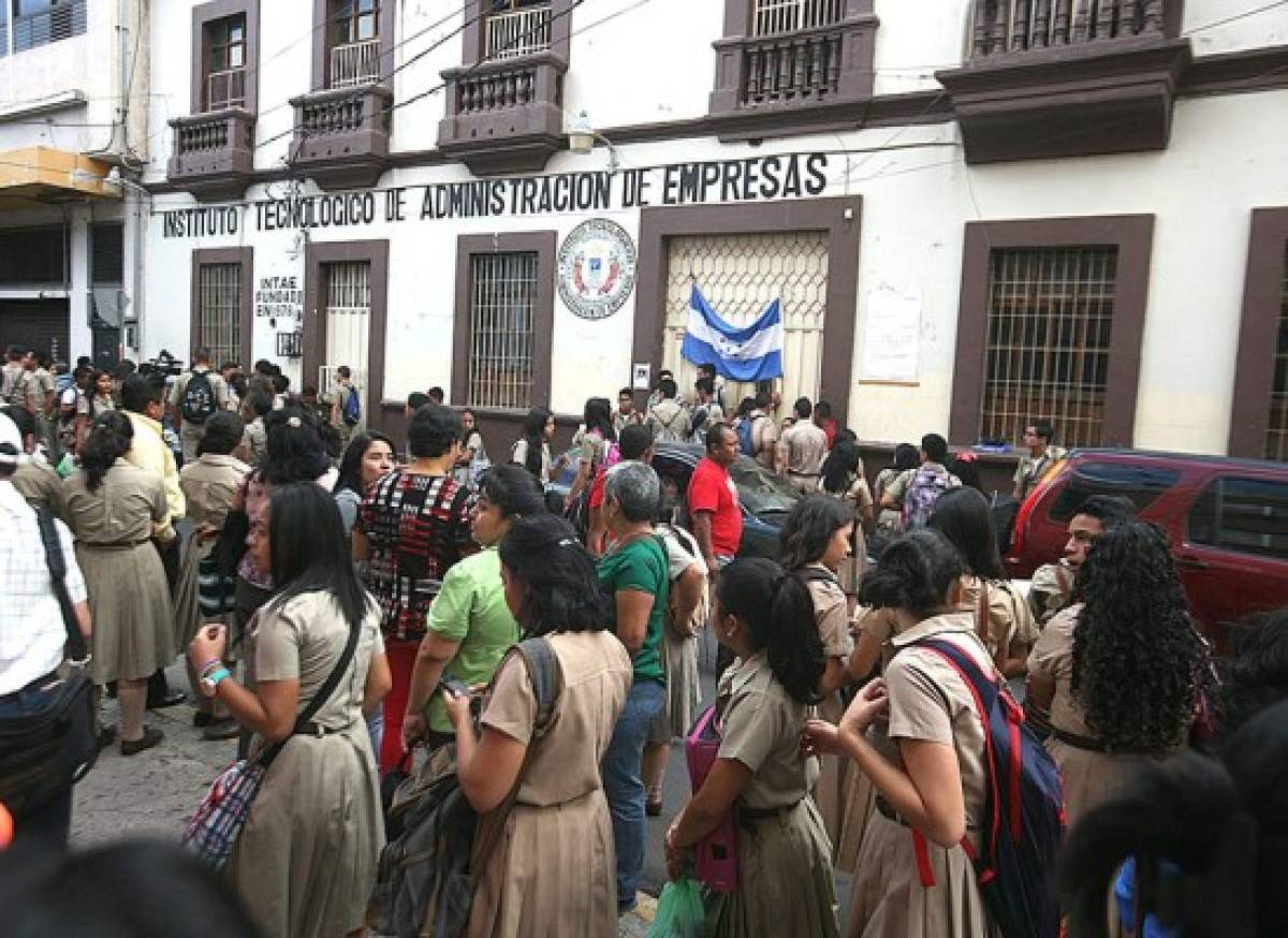 Cambio de hora sigue generando protestas en Honduras