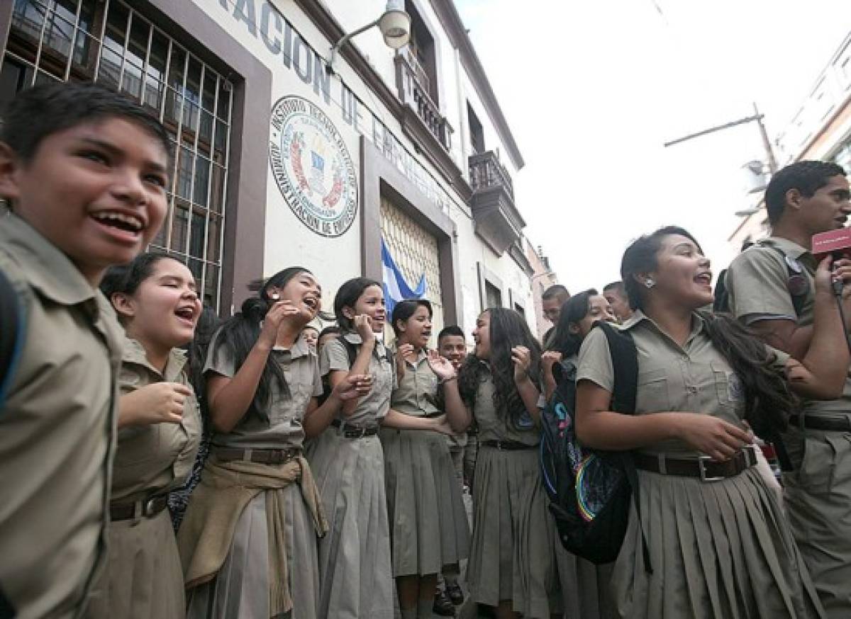 Cambio de hora sigue generando protestas en Honduras