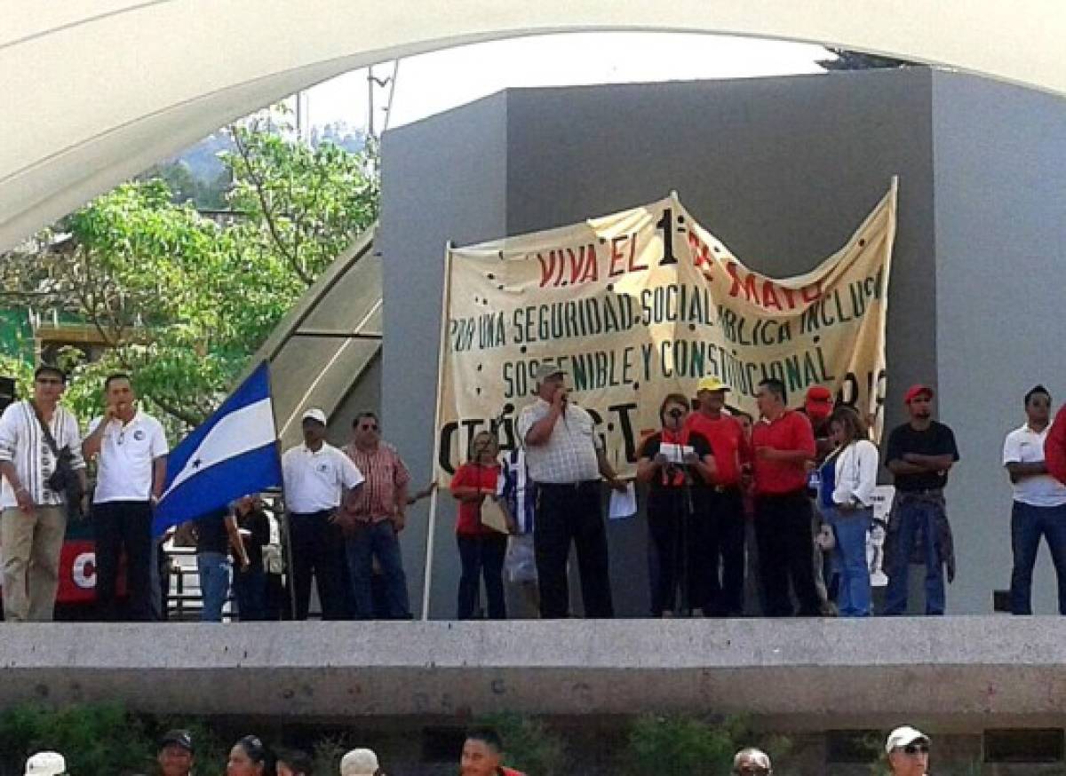 Concurrida afluencia obrera en el Día del Trabajo en la capital hondureña